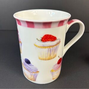 NUOVA R2S Beautiful Cupcake Design Fine Bone China Mug Cup